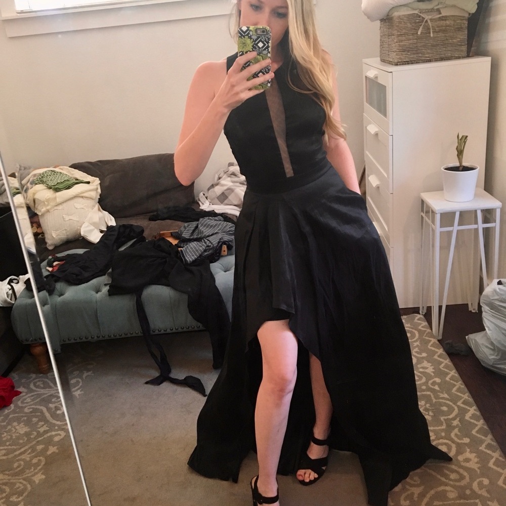 Glam Showstopper Dress ✨